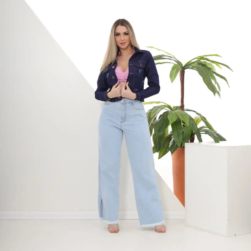 Jaqueta Jeans Cropped Feminina Azul Escuro com Puídos Tendência Outono Inverno