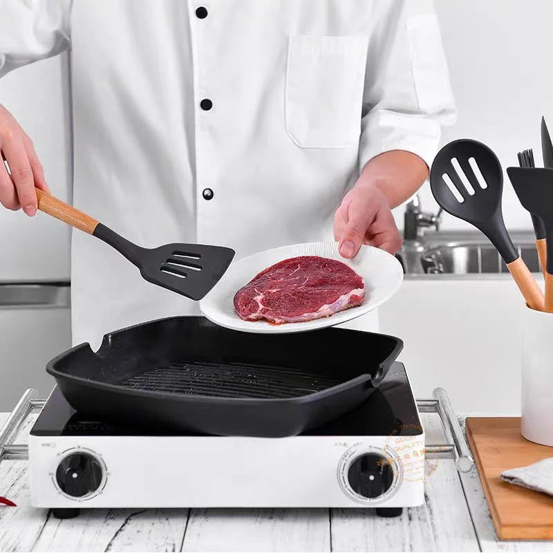 SKYTUR KIT Cozinha Conjunto com 12 peças Jogo de Utensilio Culinário cabo de Madeira Antiaderente Envio Rápido para todo Brasil