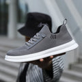Sapatos casuais masculinos leves respiráveis sapatos brancos planos com cadarço tênis de skate masculino